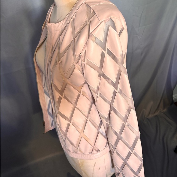 Elegant Pink Geometric Women's Jacket - Picture 7 of 7